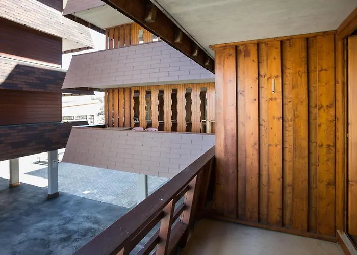 Velan 115 By Interhome * Ле-Коллон